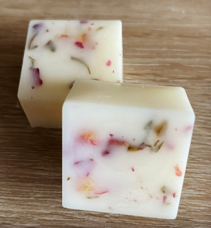 LUXURY WAX MELTS